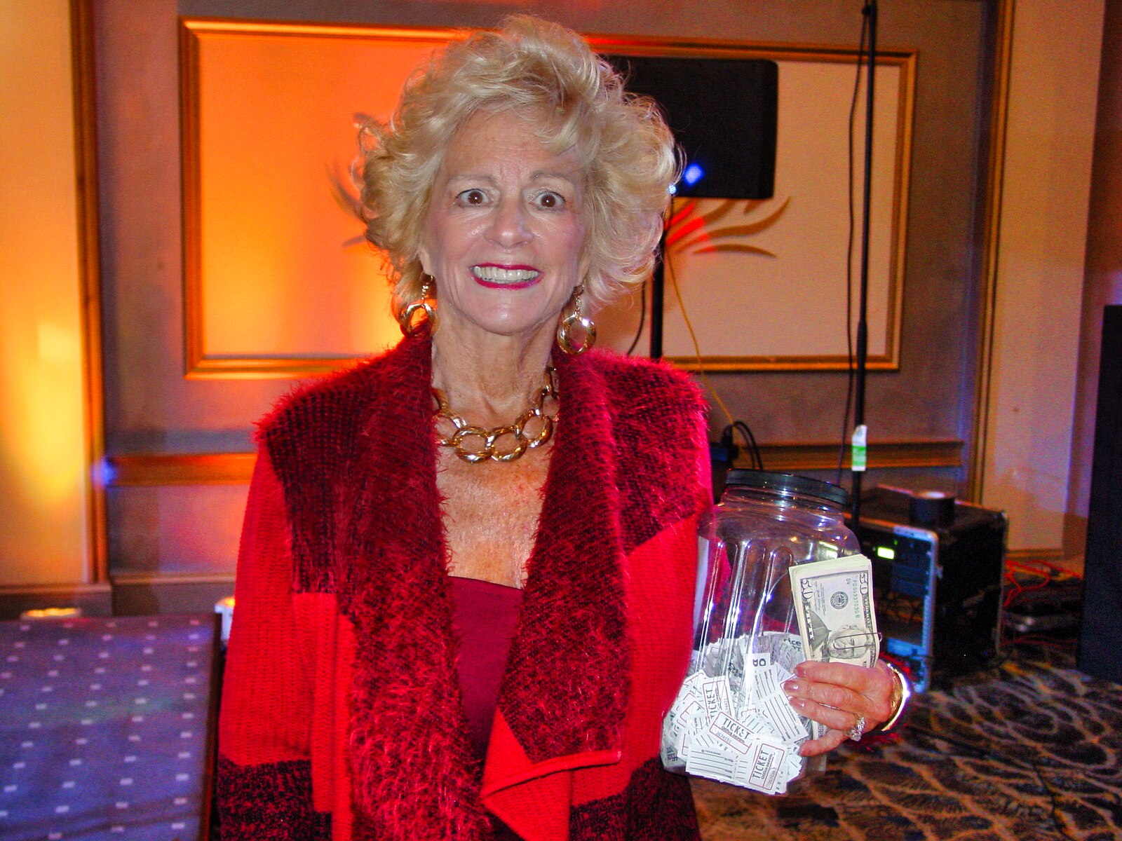 ./Gallery/2025 Legends Live Dinner Show/DSC00596.jpg